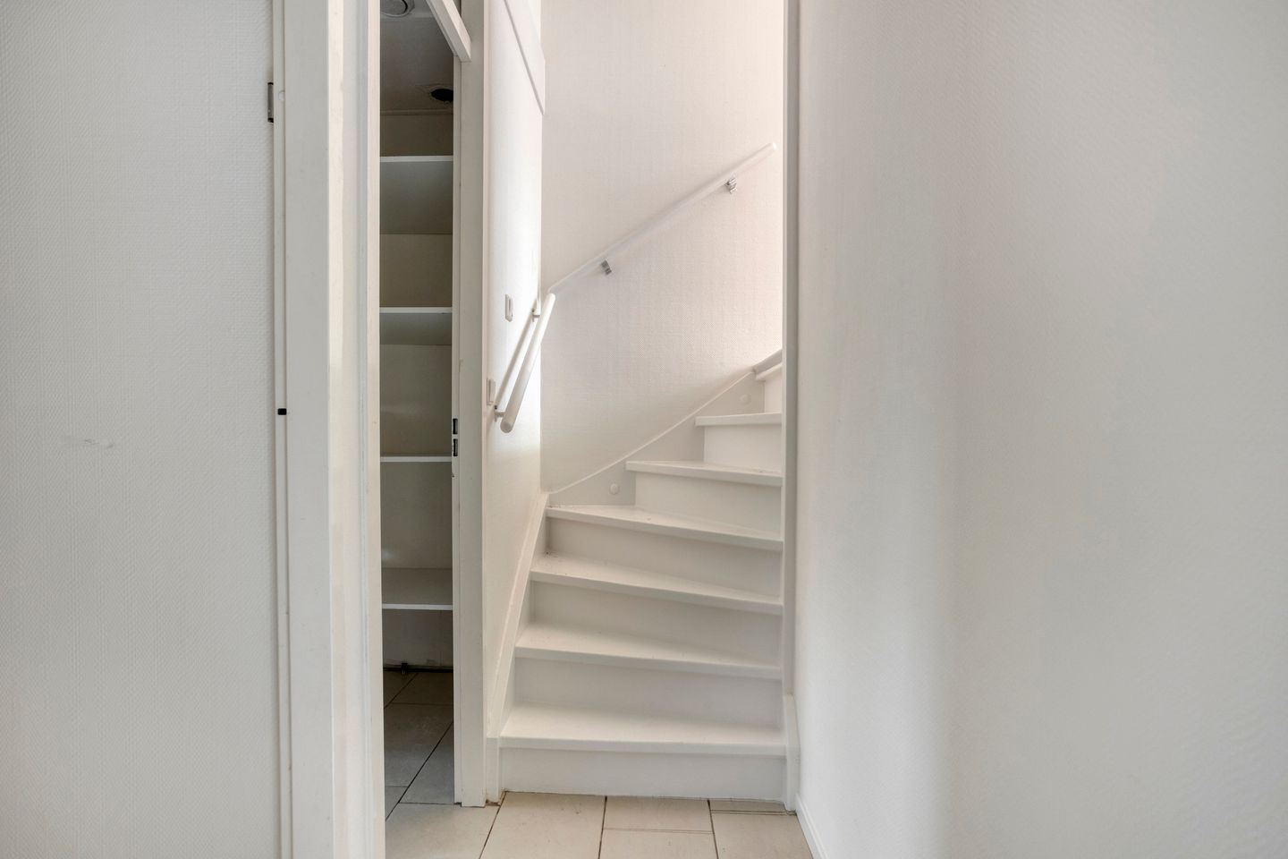 Foto 19 van Frederikstraat 57