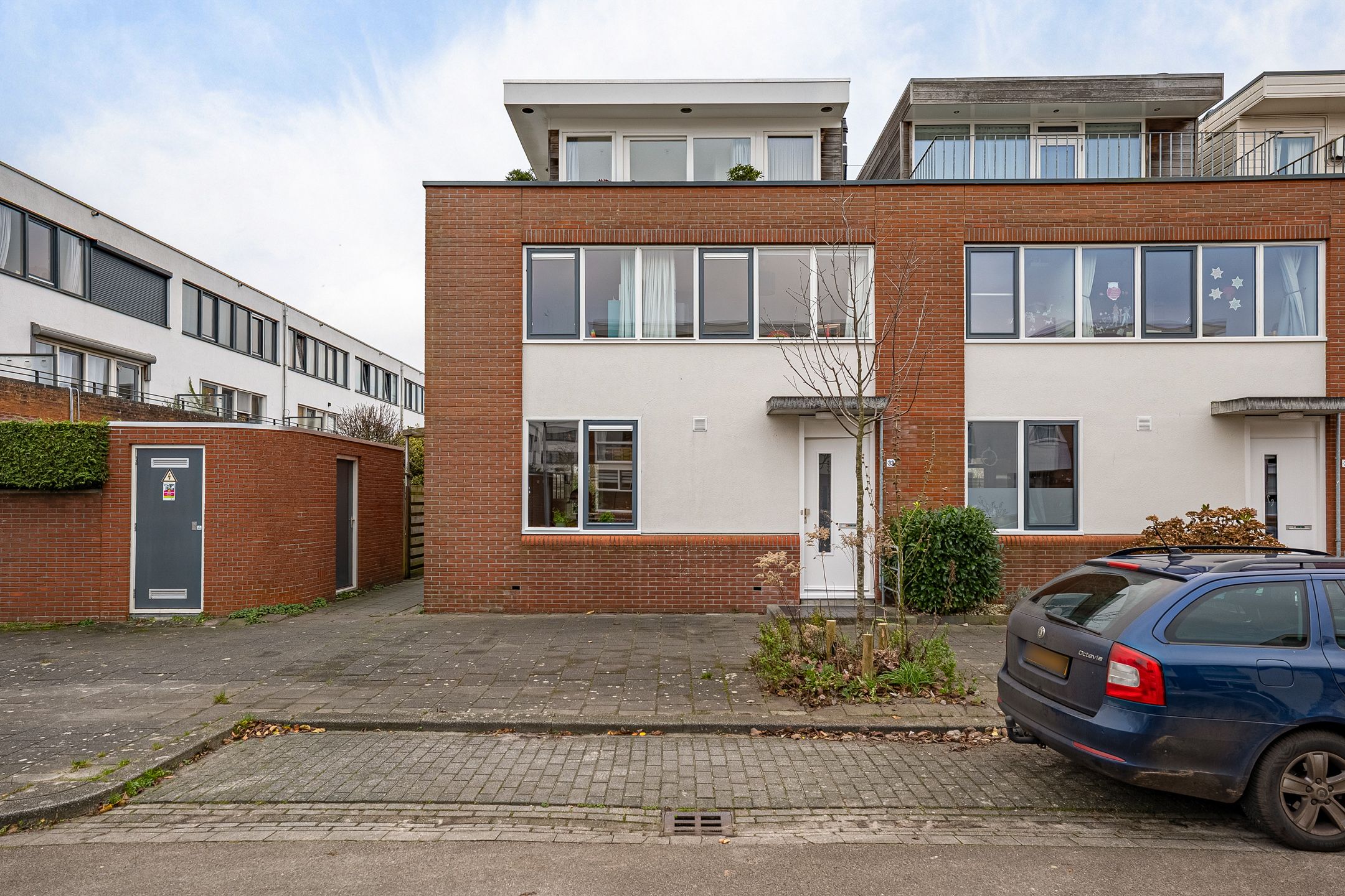 Buying a house in The Netherlands., L.B. Pearsonstraat 33