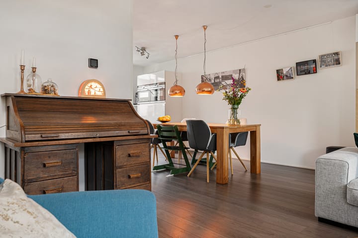 Foto 11 van L.B. Pearsonstraat 33