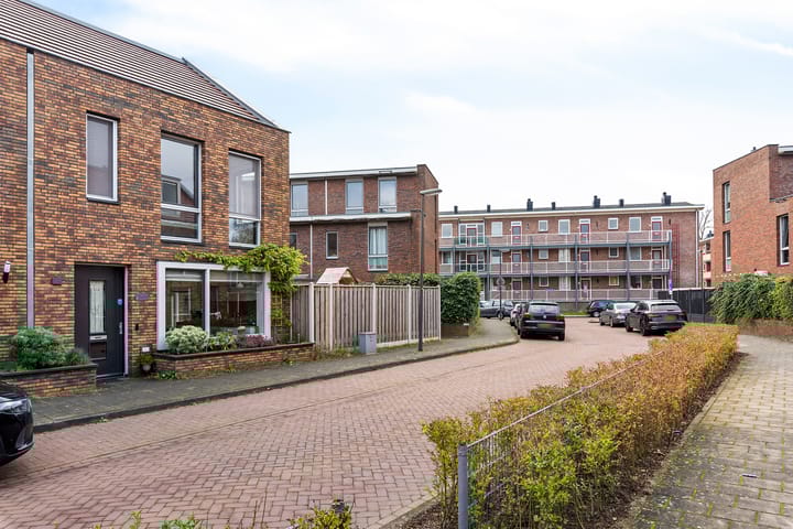 Photo 3 of van Durenstraat 2