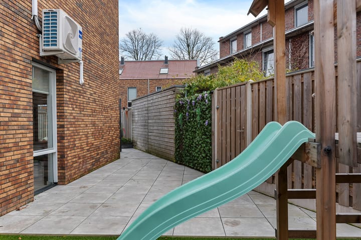 Foto 36 van van Durenstraat 2