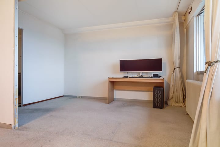 Photo 11 of De Roerdomp 147