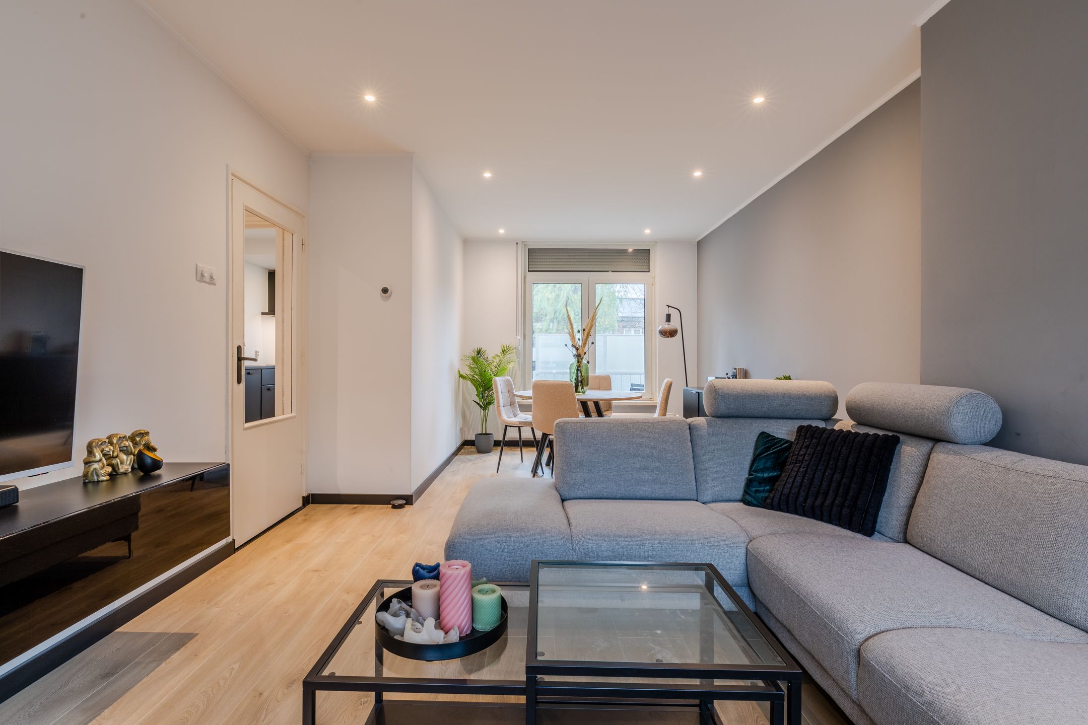 Foto 9 van Charles Vosstraat 21