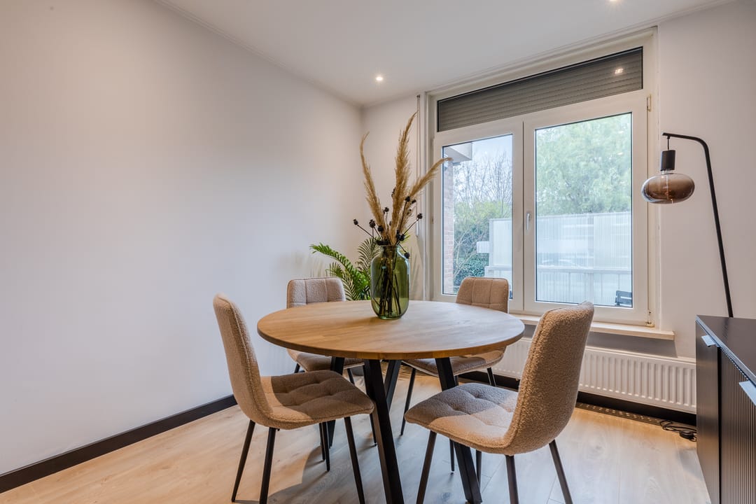 Foto 11 van Charles Vosstraat 21