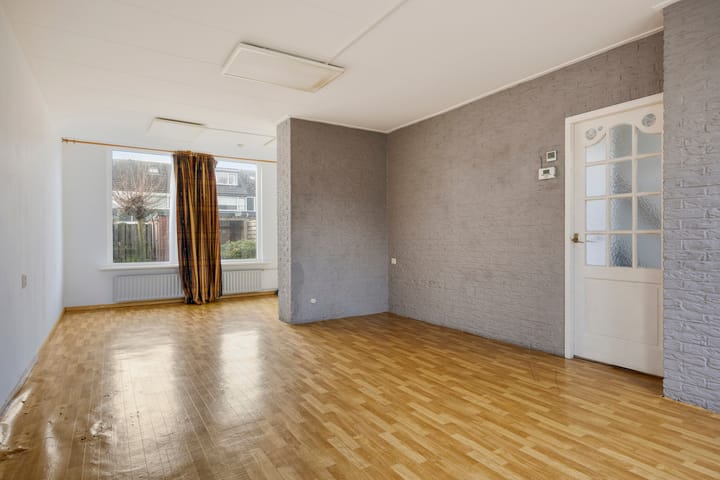 Photo 2 of Tromplaan 45