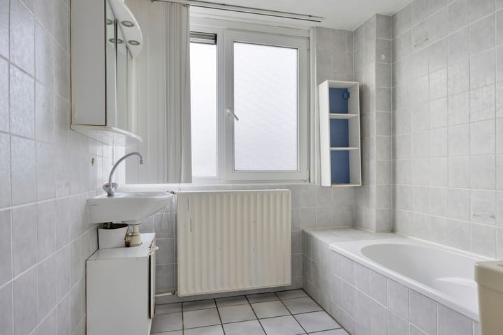 Photo 14 of Tromplaan 45