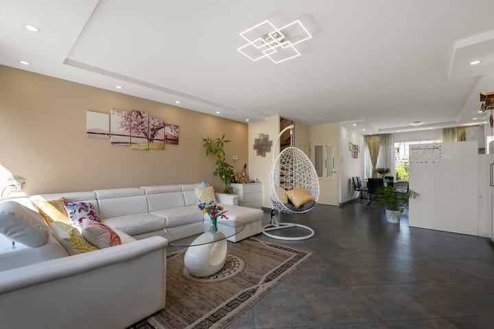 Foto 4 van Ruwe Bies 18