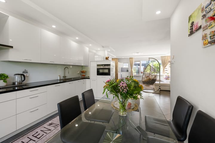 Foto 5 van Ruwe Bies 18