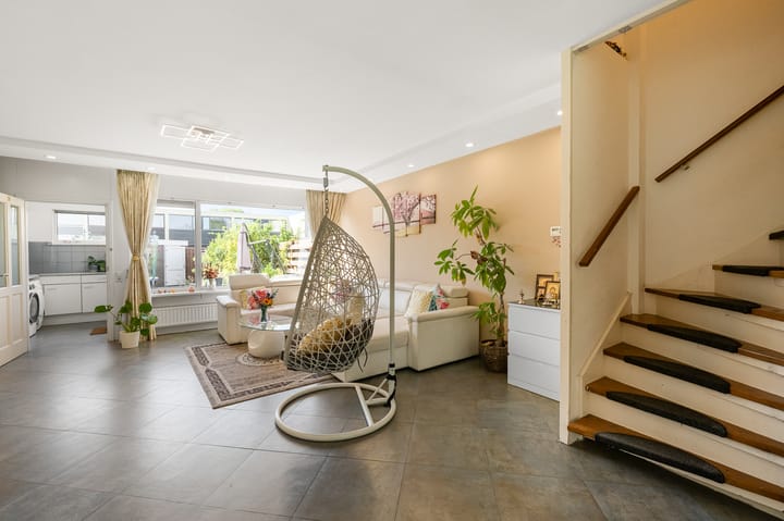 Foto 6 van Ruwe Bies 18