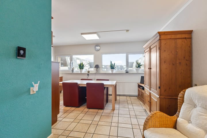 Photo 11 of Meester J. Henderikxstraat 16