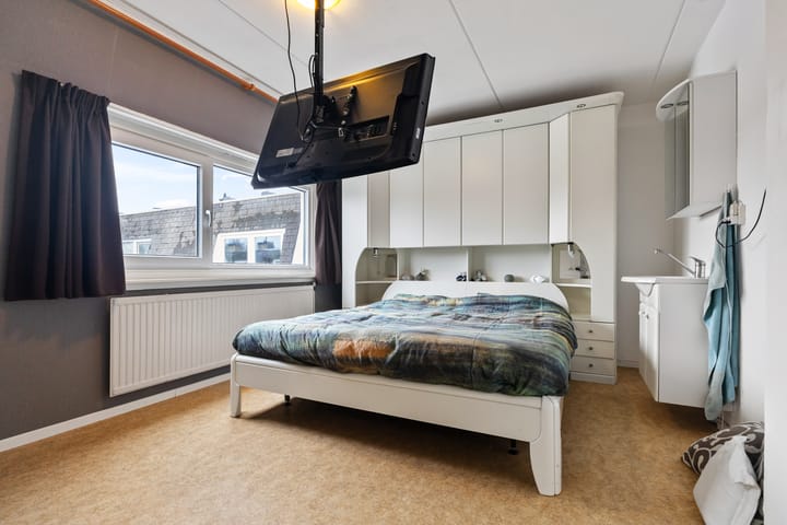 Photo 19 of Meester J. Henderikxstraat 16