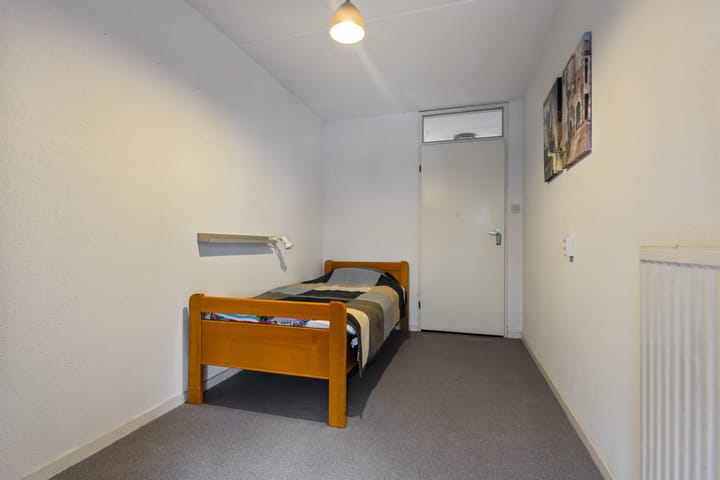 Photo 25 of Meester J. Henderikxstraat 16