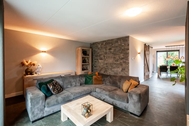 Photo 9 of Schriekse Heihoek 102