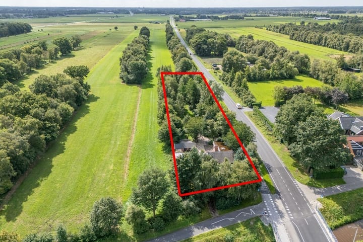 Foto 2 van Hoofdweg 2