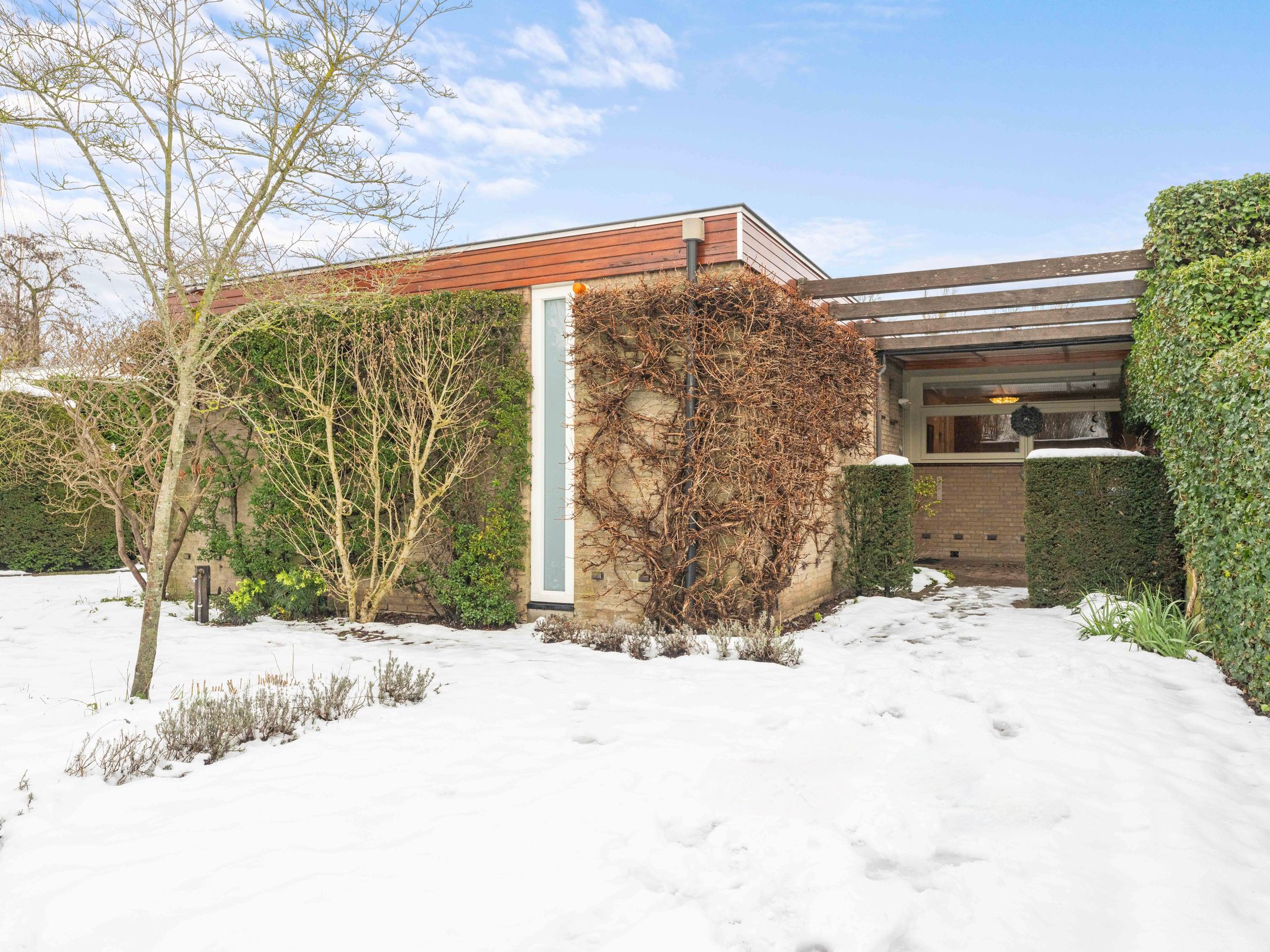 Buying a house in The Netherlands., Linnaeusdreef 42