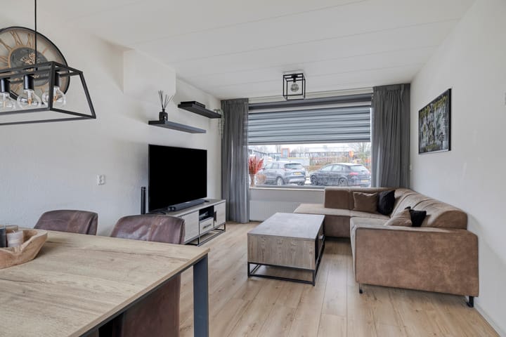 Photo 2 of Burgemeester Godwaldtstraat 3