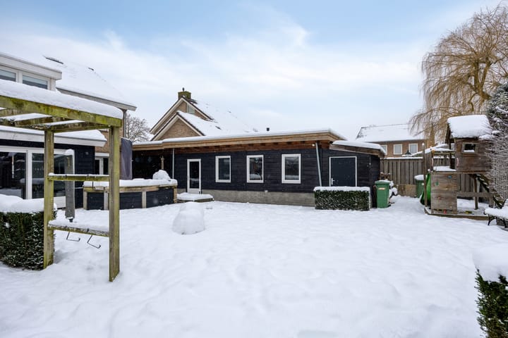 Foto 30 van Christinastraat 8