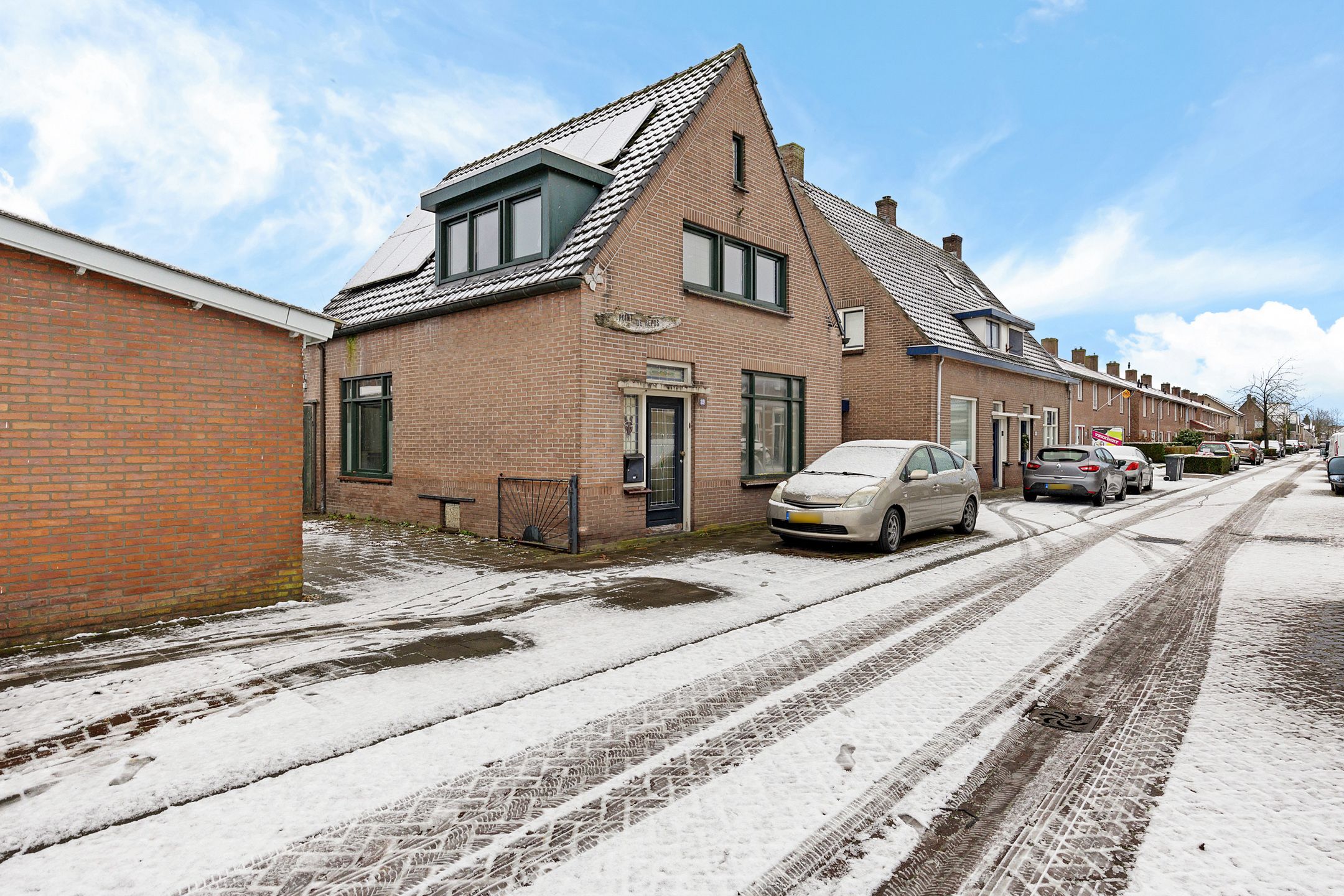 Photo 24 of Teugenaarsstraat 89