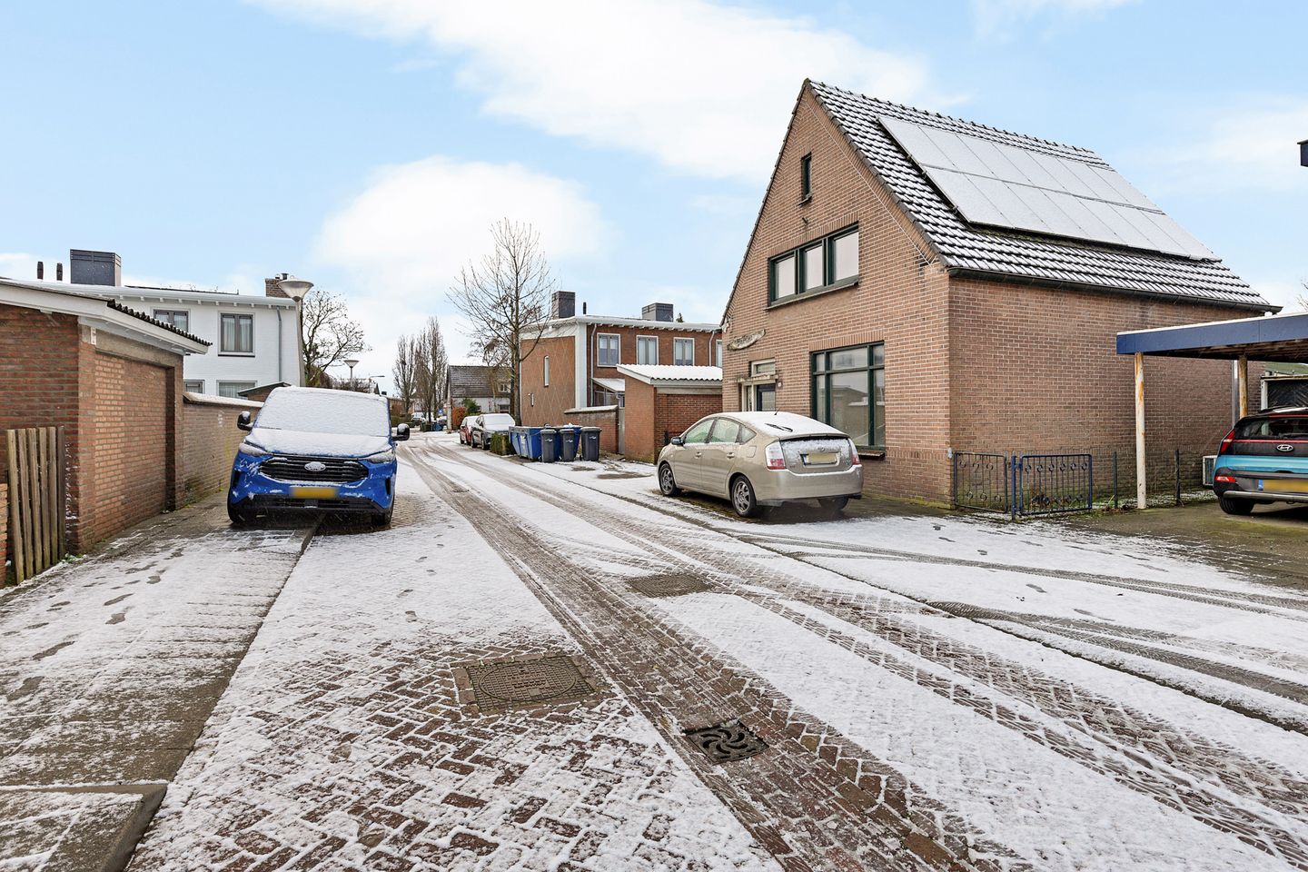 Photo 25 of Teugenaarsstraat 89