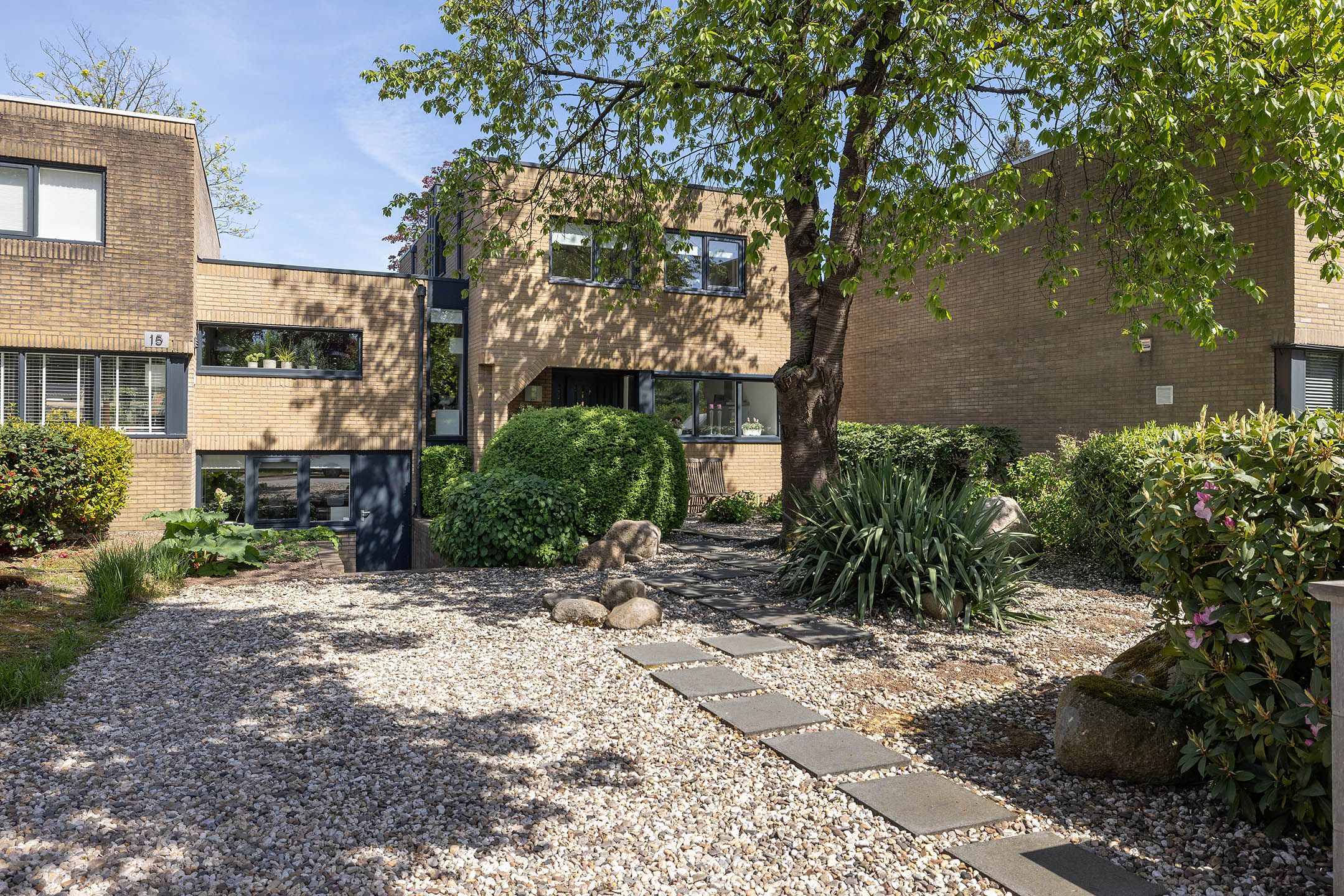 Photo 6 of Diepenbrocklaan 17