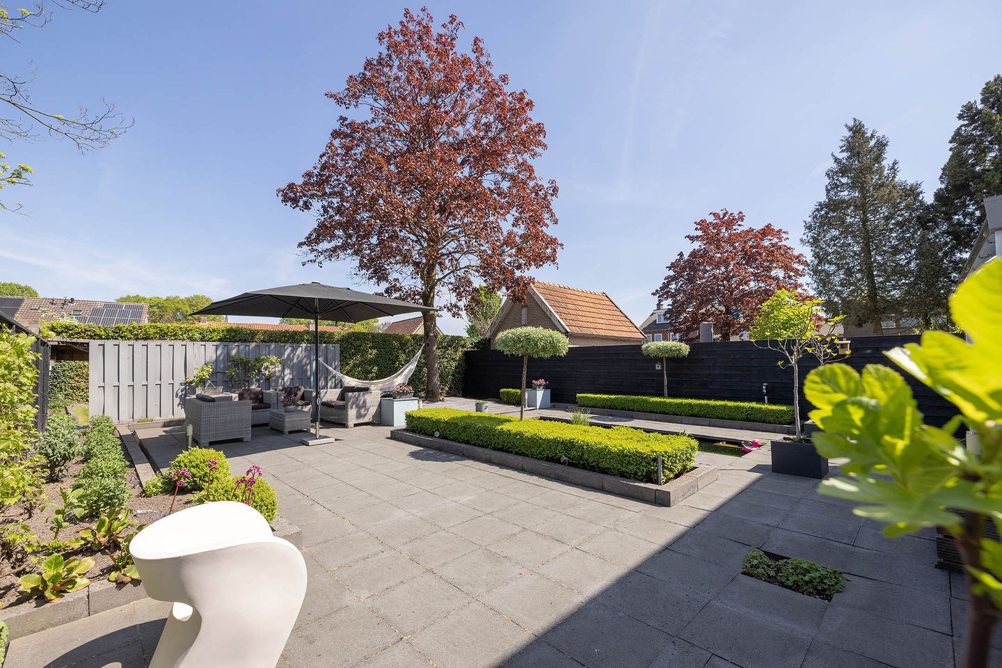 Photo 25 of Diepenbrocklaan 17