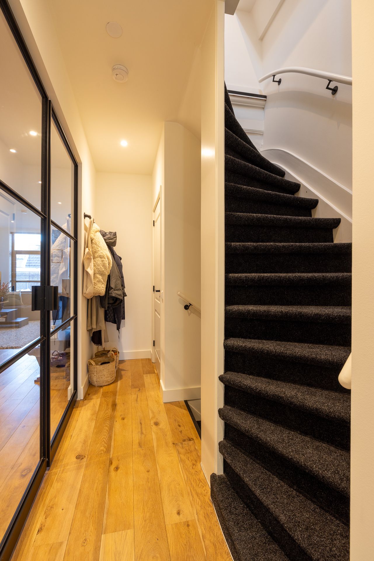 Foto 21 van Oostzeedijk Beneden 33-A02