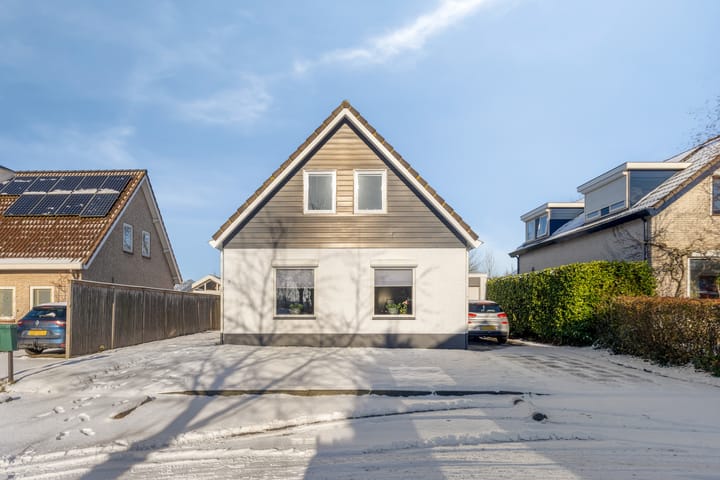 Photo 2 of Hugo Kostenhoekstraat 9