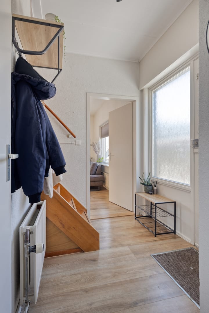 Photo 4 of Hugo Kostenhoekstraat 9