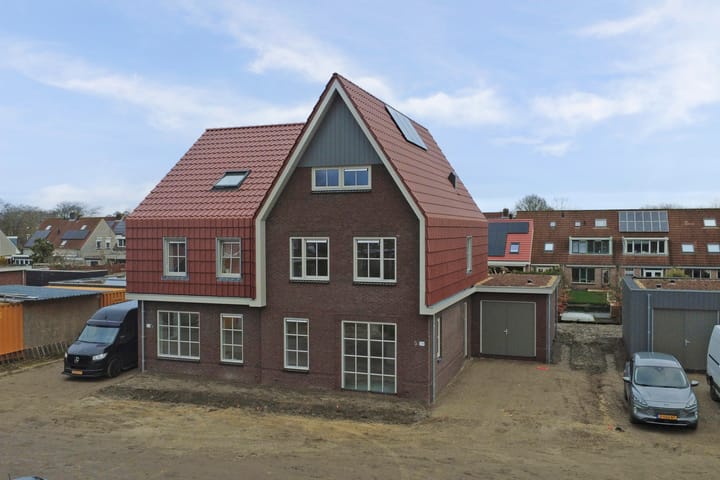 Foto 40 van Sikkel 24