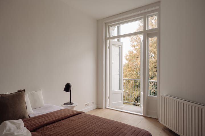 Foto 13 van Van Tuyll van Serooskerkenweg 4-3