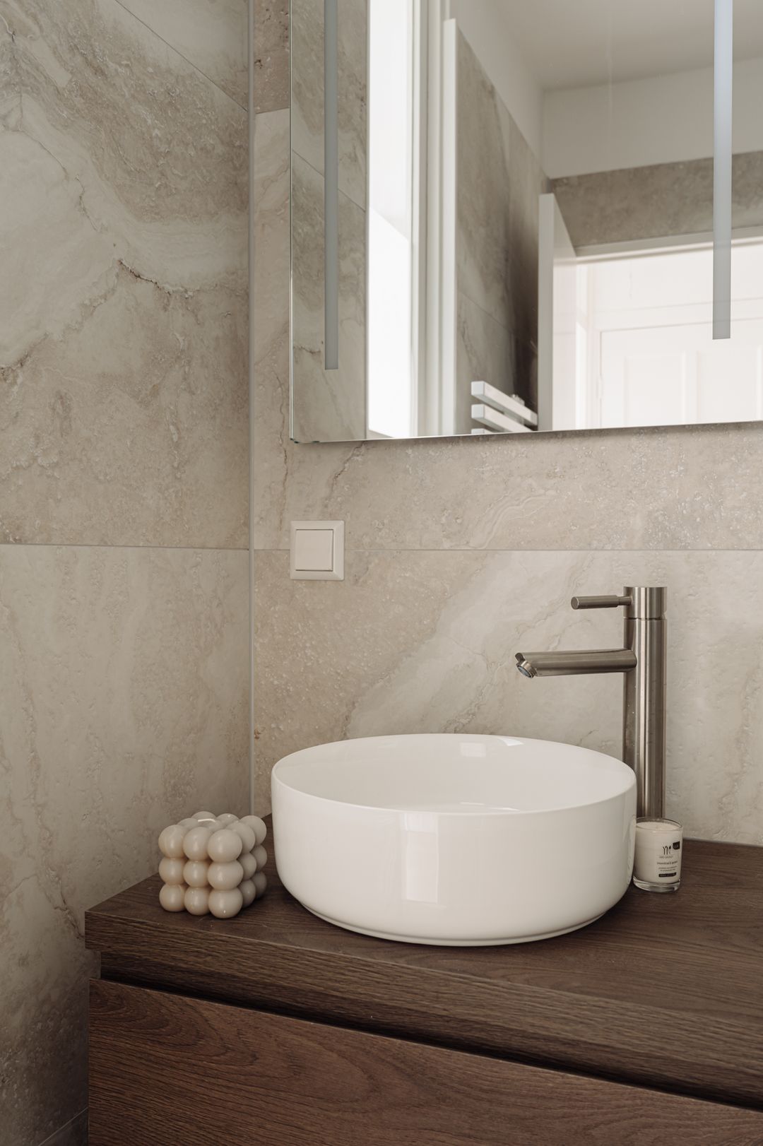 Foto 17 van Van Tuyll van Serooskerkenweg 4-3