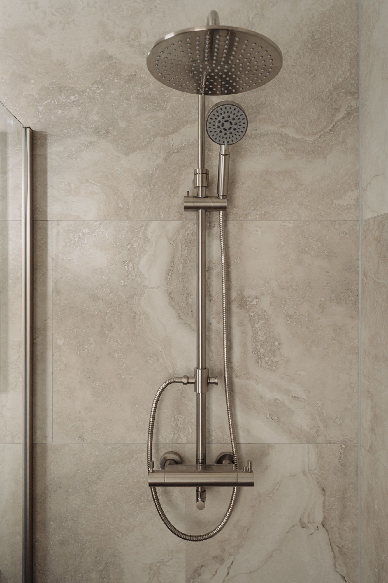 Foto 19 van Van Tuyll van Serooskerkenweg 4-3