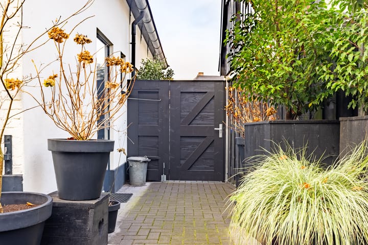 Foto 27 van Schoolstraat 4