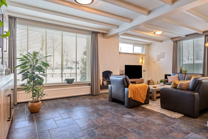 Foto 12 van Land van Ravensteinstraat 7