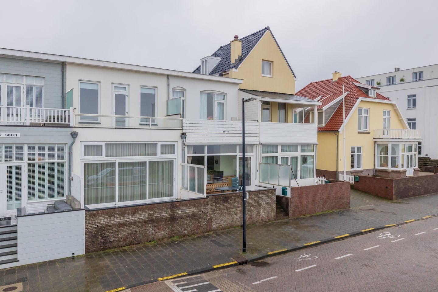 Koningin Astrid Boulevard 42