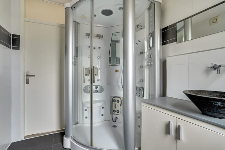 Foto 20 van Emmy Frensel Wegenerstraat 26