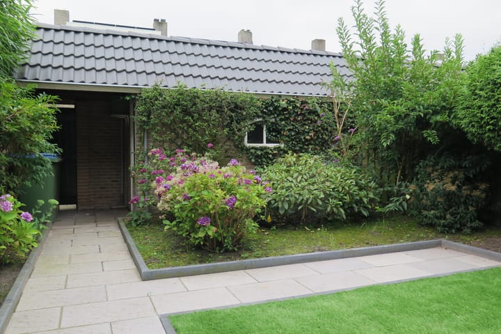 Foto 17 van Doornenburgstraat 36