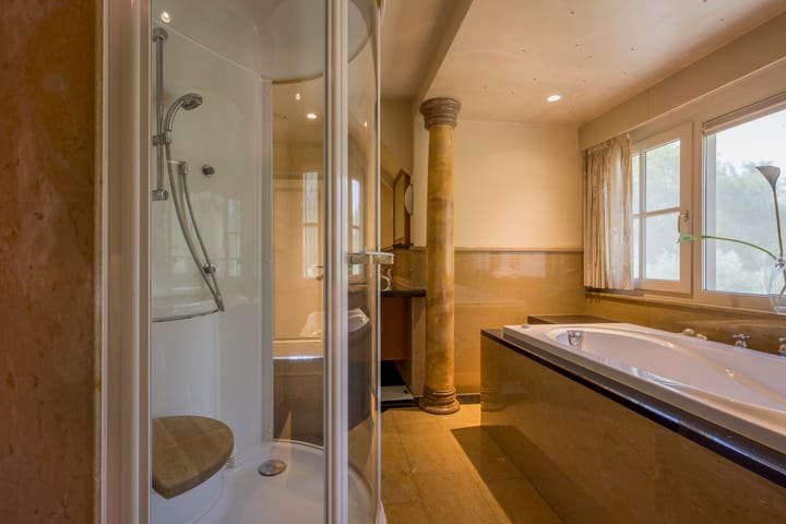 Photo 37 of Coltoflaan 13