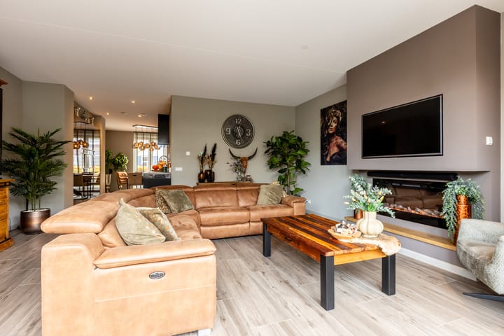 Foto 26 van Schuddebeurslaan 83