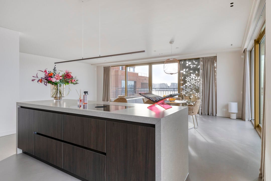 Foto 11 van Grasweg 167