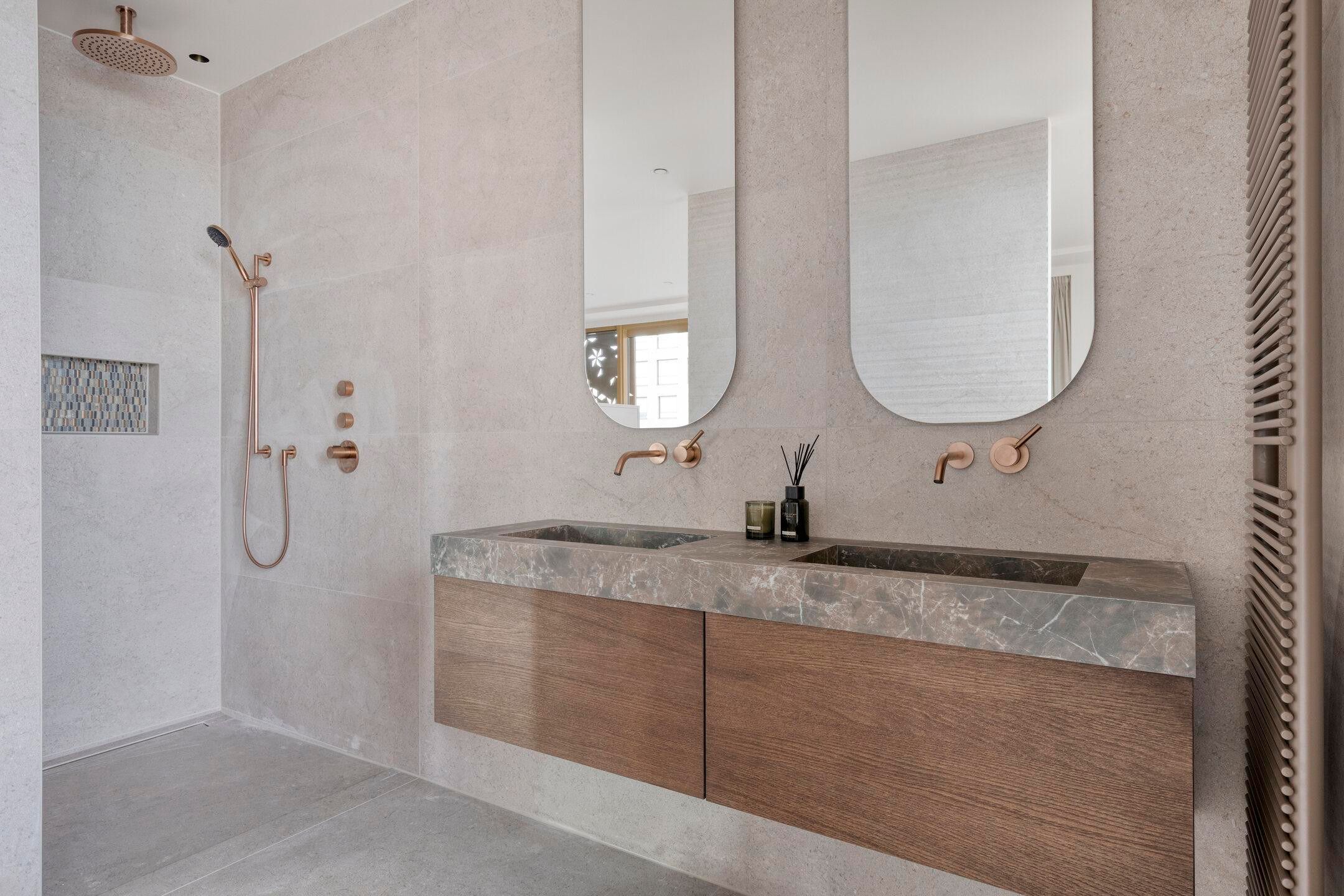 Foto 21 van Grasweg 167