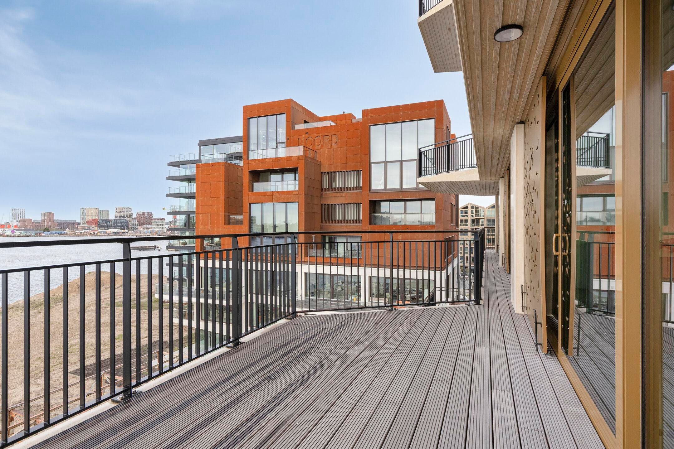 Foto 9 van Grasweg 167