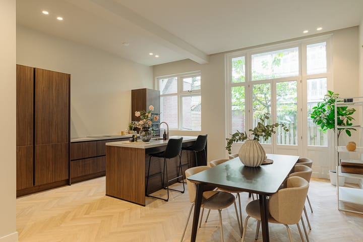 Tweede Helmersstraat 32-H main image