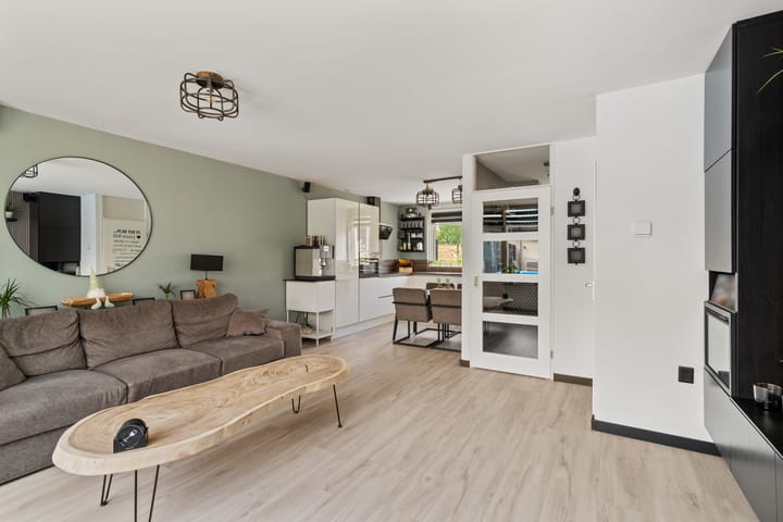 Foto 9 van Ebrostraat 72