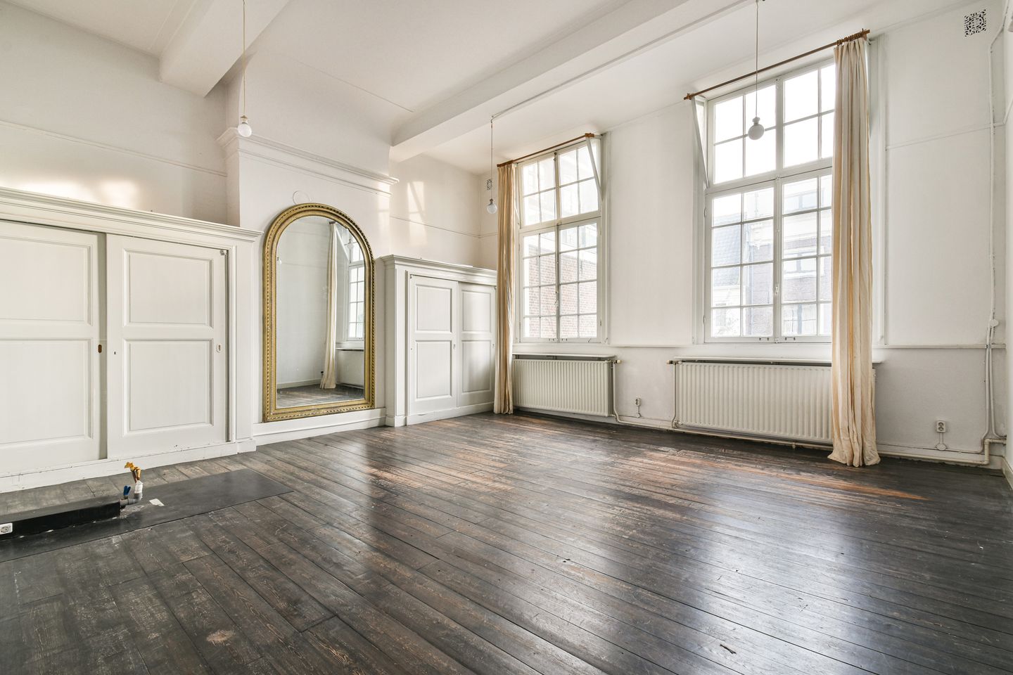 Bekijk foto 2 van Kloveniersburgwal 95