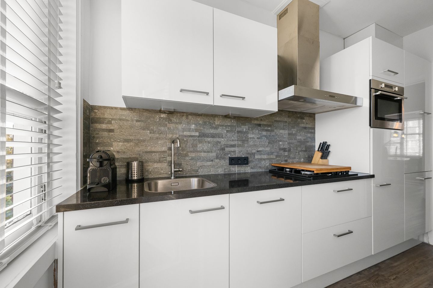 Photo 4 of Gulden Winckelplantsoen 28-3