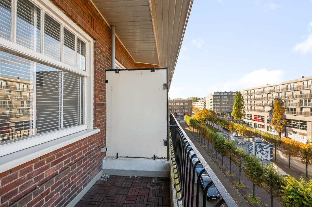 Photo 8 of Gulden Winckelplantsoen 28-3