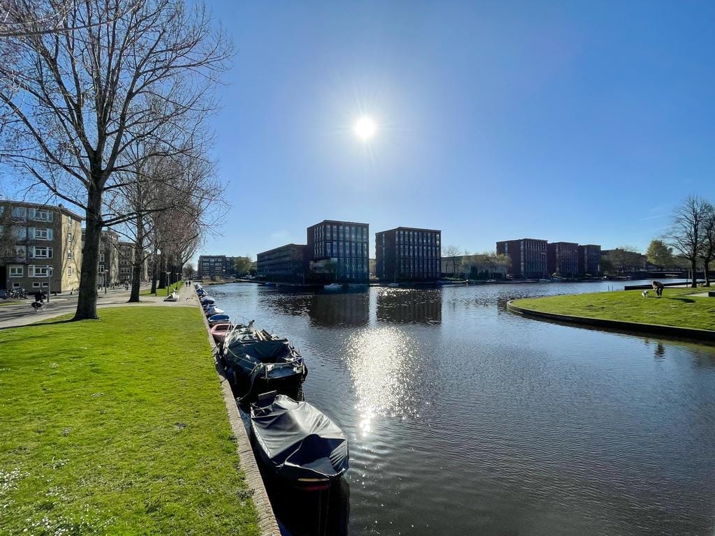 Photo 35 of Gulden Winckelplantsoen 28-3