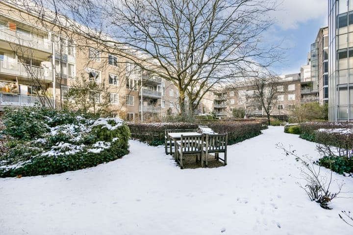 Foto 24 van Wilhelmina Blombergplein 21