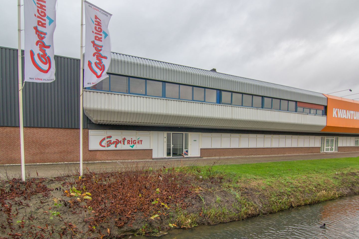 View photo 2 of Van Leeuwenhoekweg 2-a